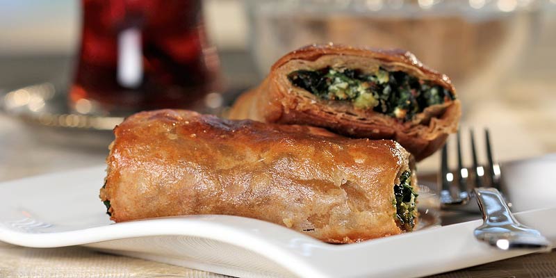 Angelina Kepekli Ispanaklı Börek